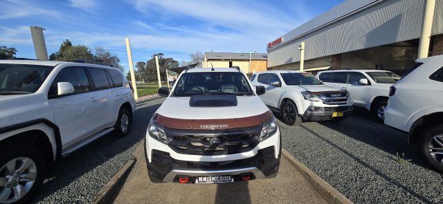 2018 HSV COLORADO SPORTSCAT PLUS (4x4) - Image 2