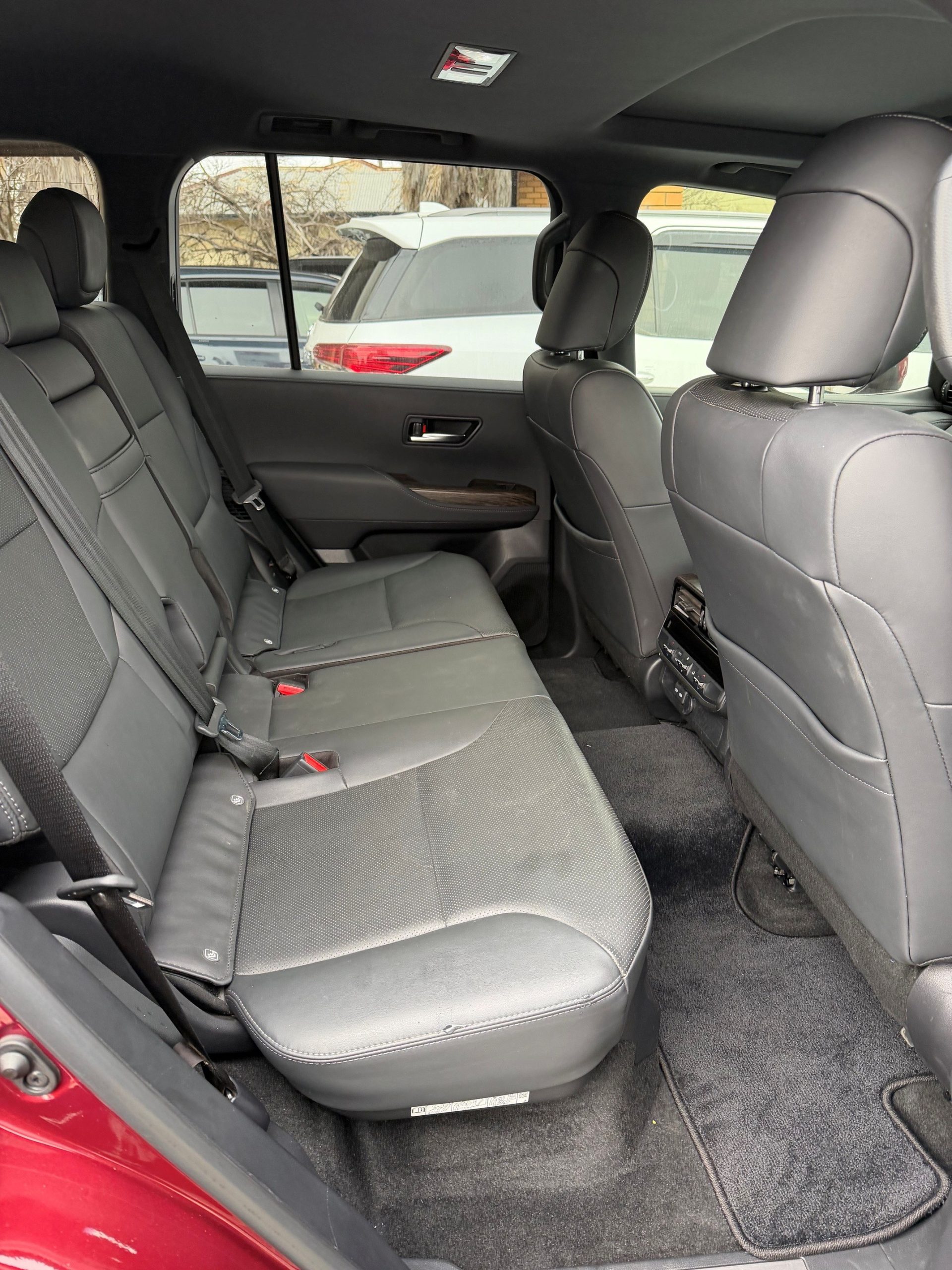 Landcruiser Wagon VX 3.3L Diesel - Image 6